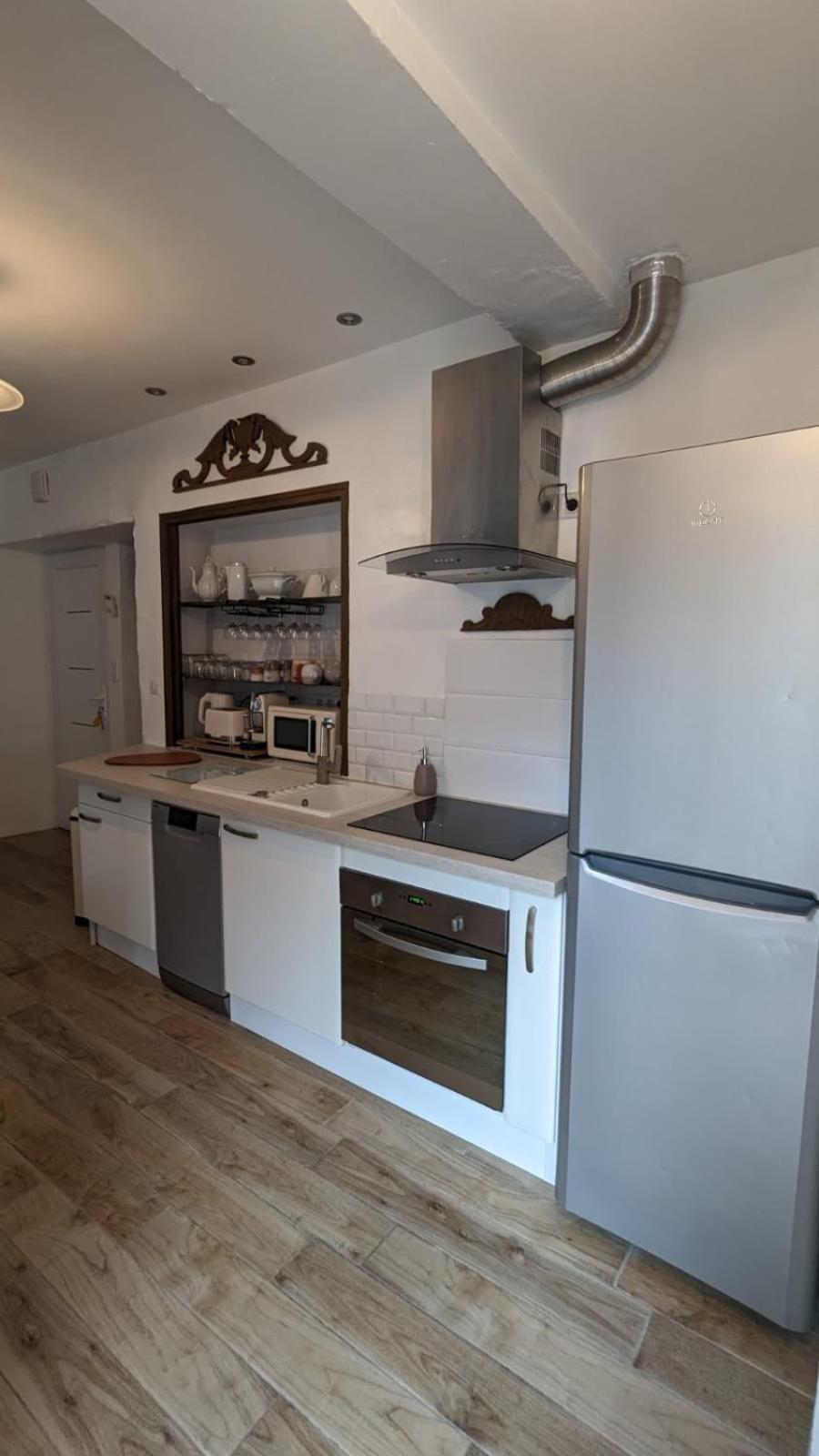 Ferienwohnung Lumineux Exterieur Proche Gare Et Stationnement Prive Avignon Exterior foto